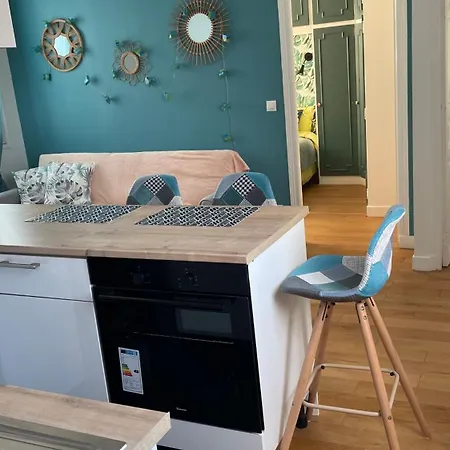 Apartment Vasil - Proche De Paris