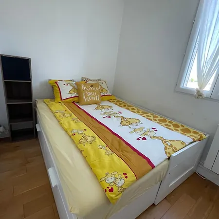 Vasil - Proche De Paris Apartment